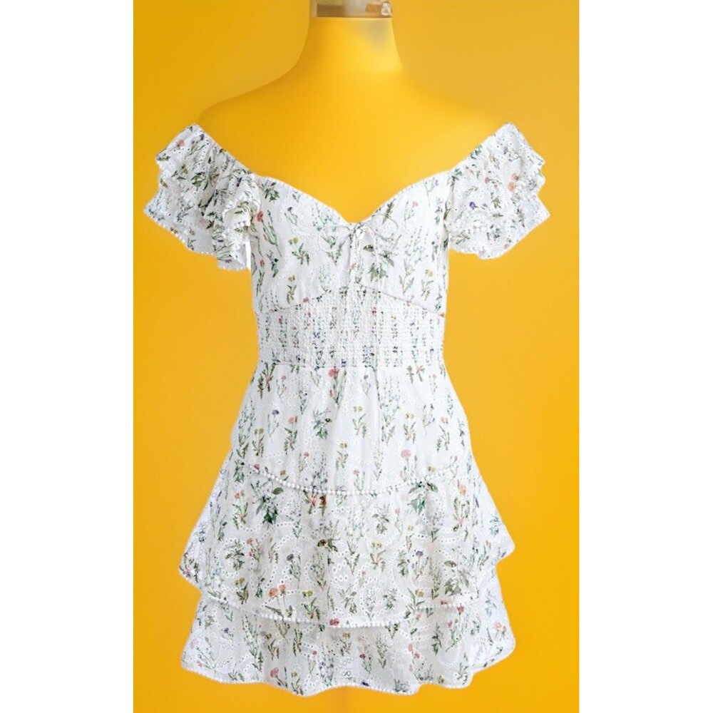 Alice + Olivia Hartford White Floral Mini Dress Sz 14 Cottagecore Romantic Flowy